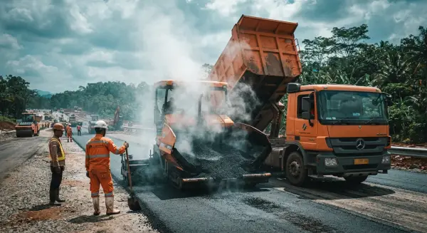 jasa pengaspalan majalengka sedang mengerjakan proyek aspal jalan tol panjang