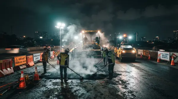 jasa pengaspalan subang bisa bekerja pada malam hari